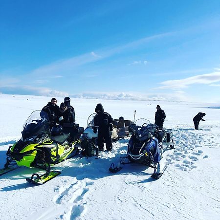 Ekkeroy Lodge - Arctic Living 벧소 외부 사진