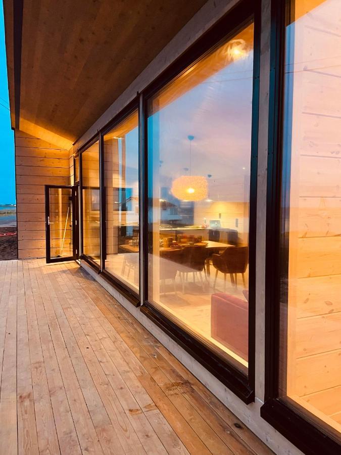 Ekkeroy Lodge - Arctic Living 벧소 외부 사진